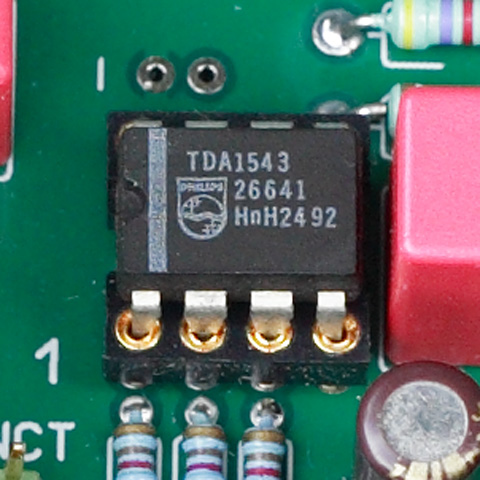 Juniwave 1, Schumann 7.83Hz with TDA1543